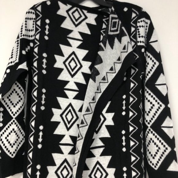 2 in 1 Reversible Aztec open duster cardigan - Picture 3 of 3